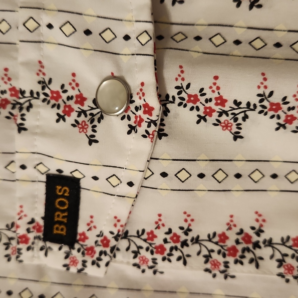 Patterned Button Up - Picture 6 of 7